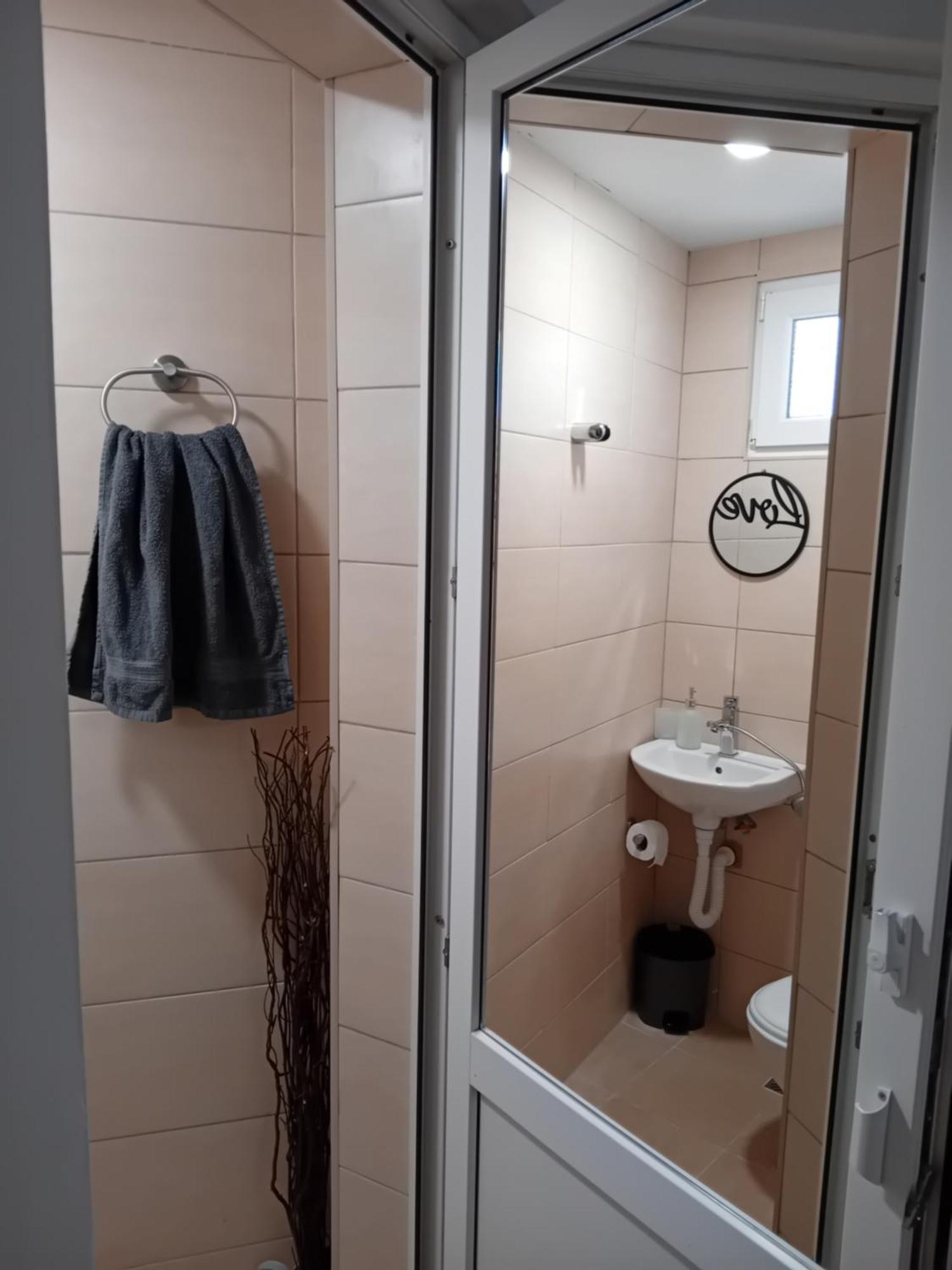 Къща За Гости Градина Aheloy Exterior foto